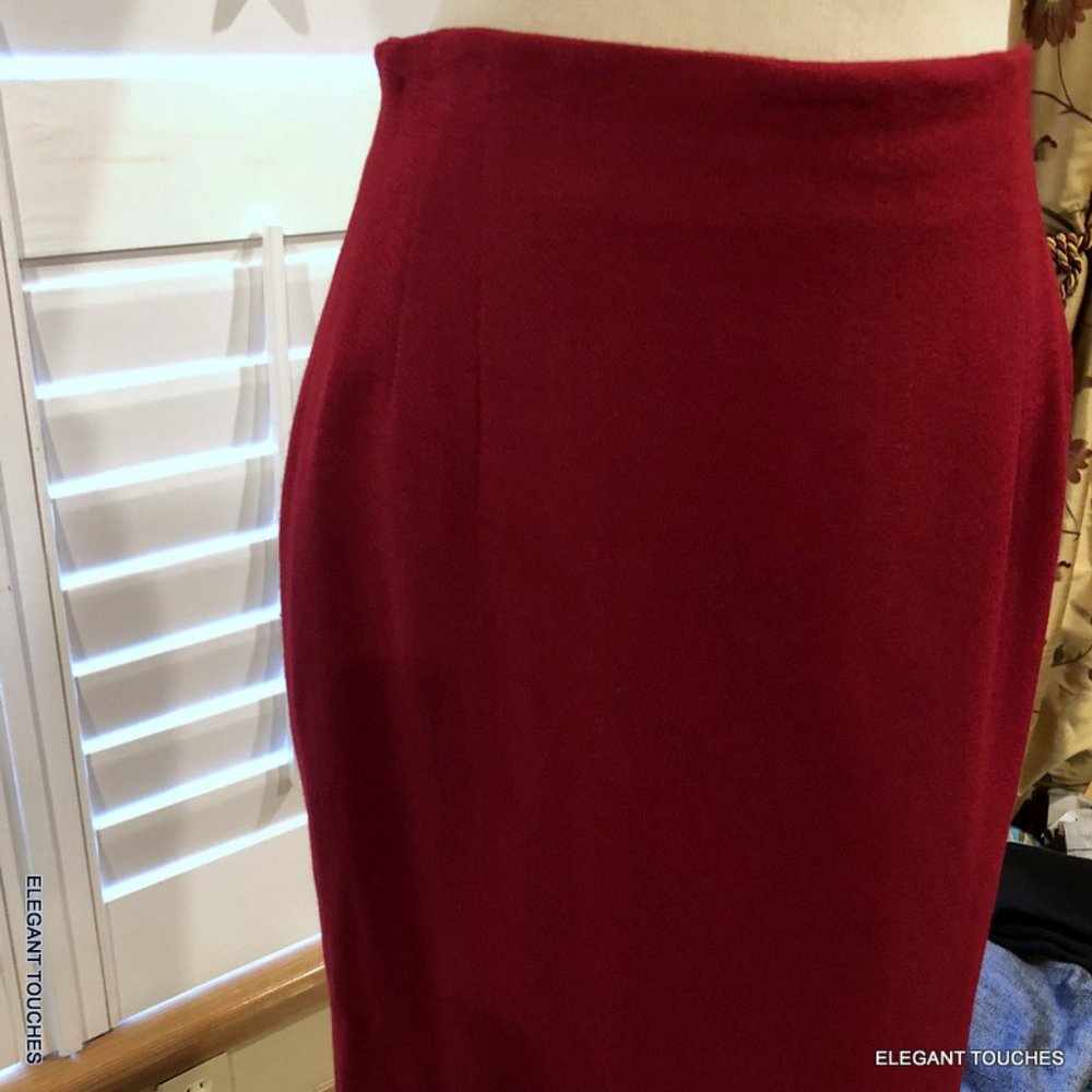 Vintage Jones New York Red Pencil Skirt 6 Wool Lined Knee Length Office Made USA